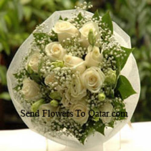 12 Elegante Witte Rozen