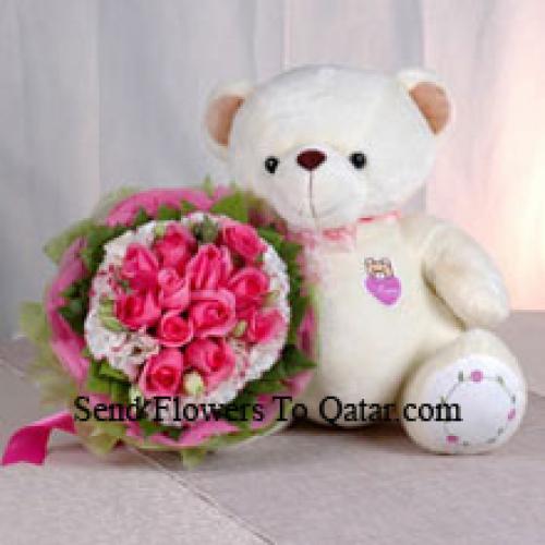 12 Roze Rozen met Schattige Lieve Teddybeer