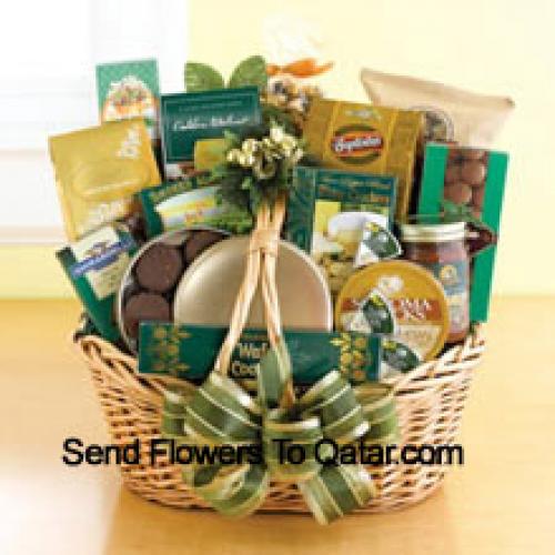 Traditional Gourmet Basket